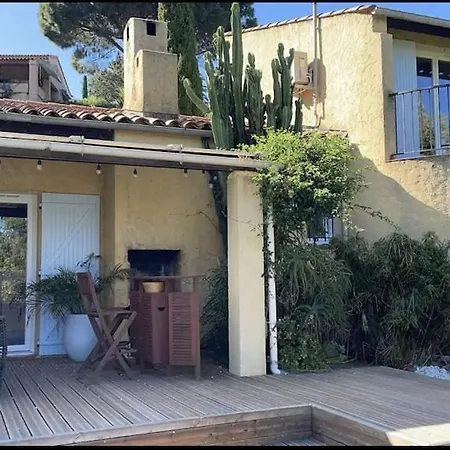 Villa Belle Maison Vue Montagne Avec Piscine Privee A 5 Minutes De La Et Village.i Bormes-les-Mimosas