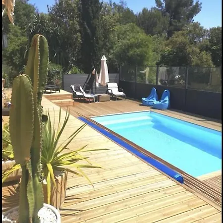 Belle Maison Vue Montagne Avec Piscine Privee A 5 Minutes De La Et Village.i *