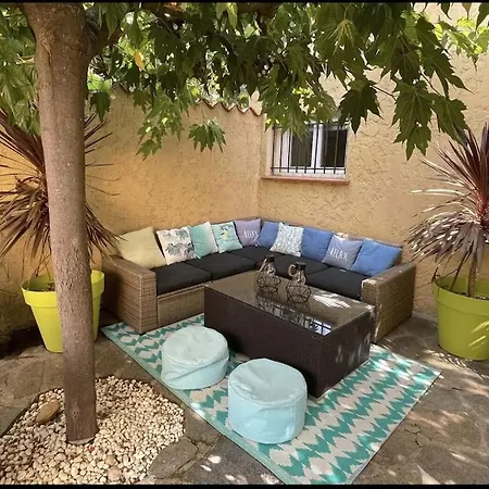 Belle Maison Vue Montagne Avec Piscine Privee A 5 Minutes De La Et Village.i * Bormes-les-Mimosas