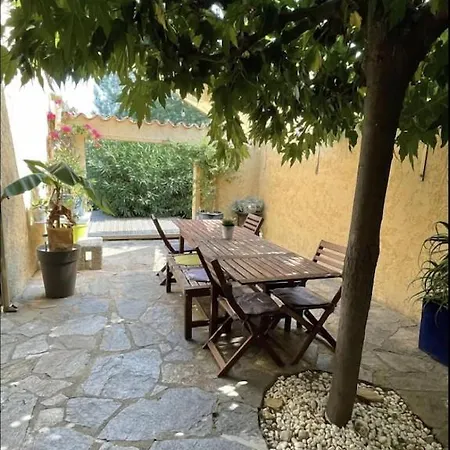 Belle Maison Vue Montagne Avec Piscine Privee A 5 Minutes De La Et Village.i Villa Bormes-les-Mimosas